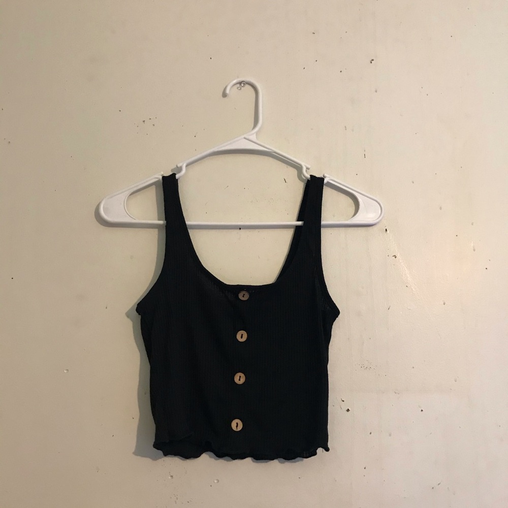 T•I•M•I•N•G size S/M black button up crop top